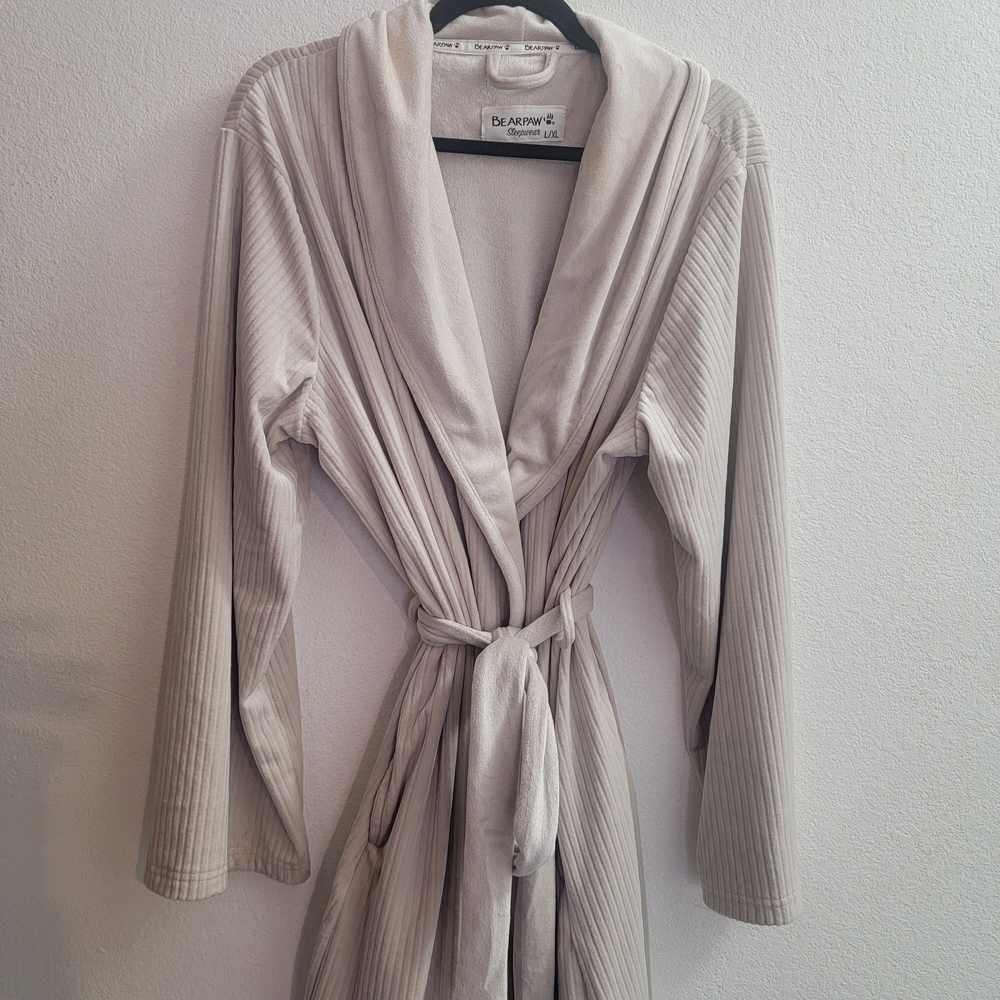 BearPaw Women's Soft Cream Robe